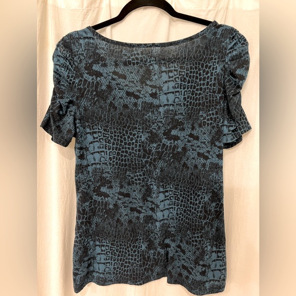 A.N.A. Stretchy Snakeskin Print Top - Picture 2 of 5